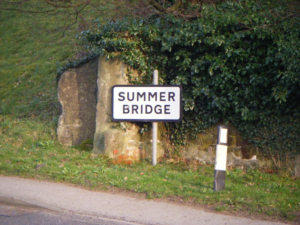 The Firs B&B &Tea Room Summer Bridge Exterior foto
